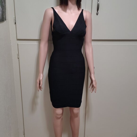Rachael G. Stretch Black V-Neck Strappy Dress in Front and Back - Picture 3 of 12